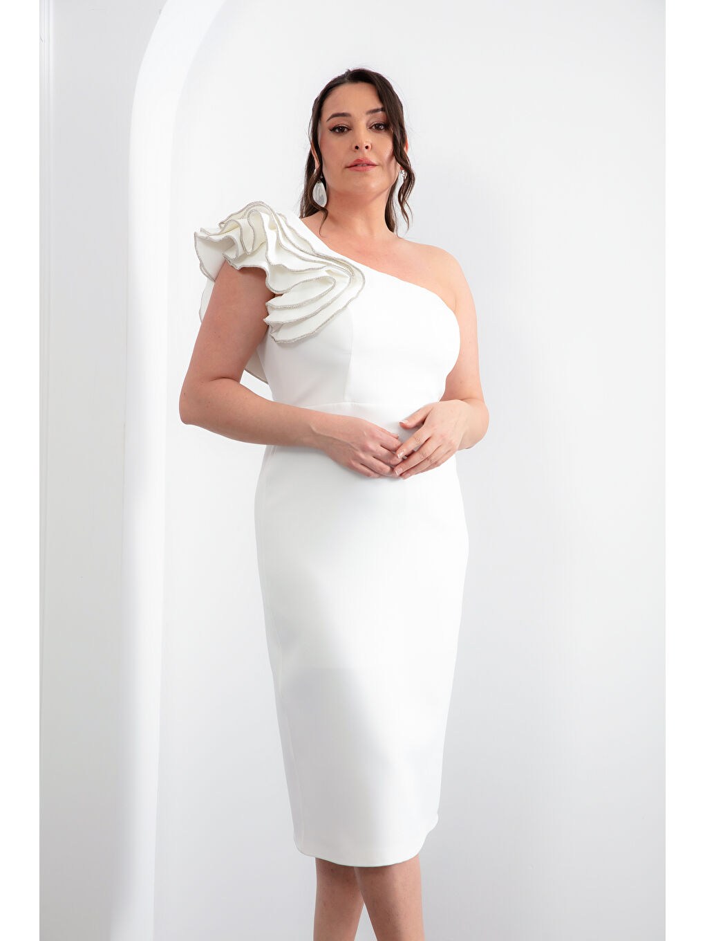 Kadın Beyaz Tek Omuz Büyük Beden Midi Abiye Elbise-2