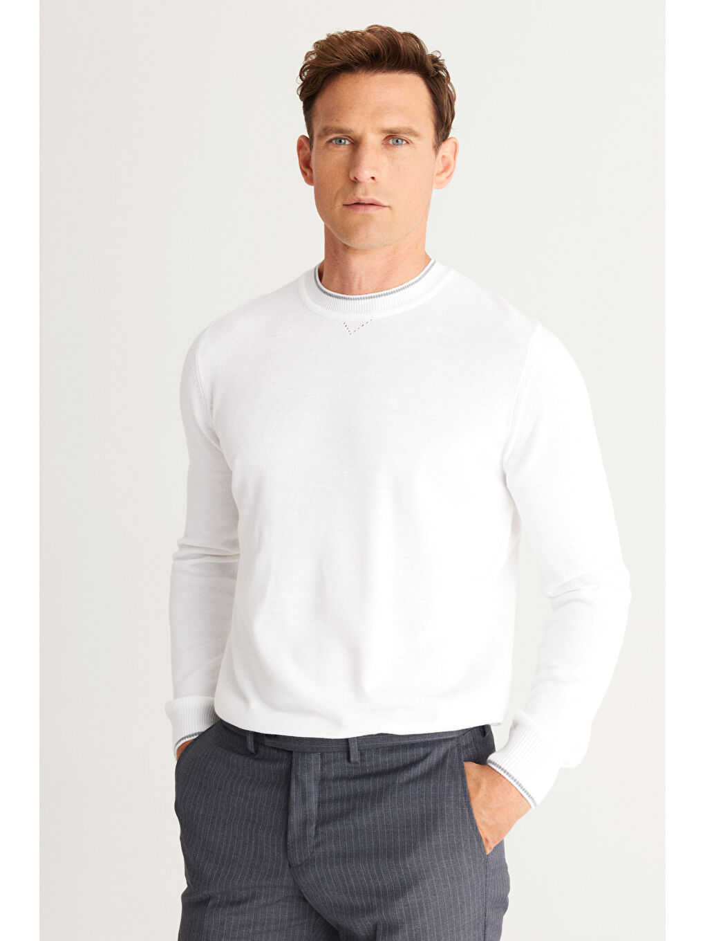 Ekru Erkek Krem Tüylenme Yapmayan Standart Fit Normal Kesim Bisiklet Yaka Triko Kazak-3