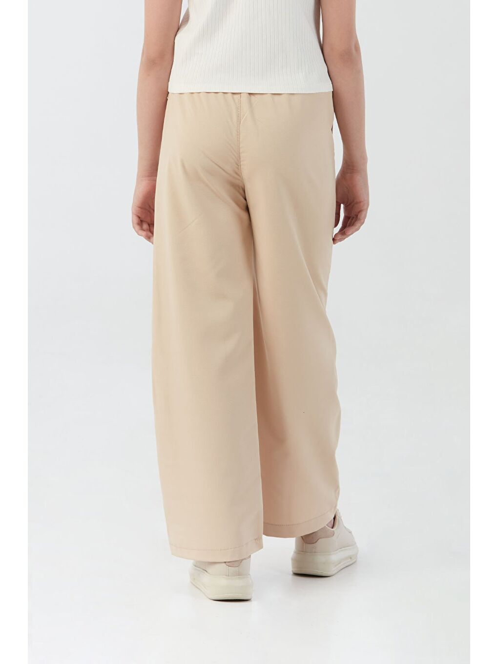 Bej Beli Bağlamalı Paraşüt Kumaş Kız Çocuk Pantolon-3