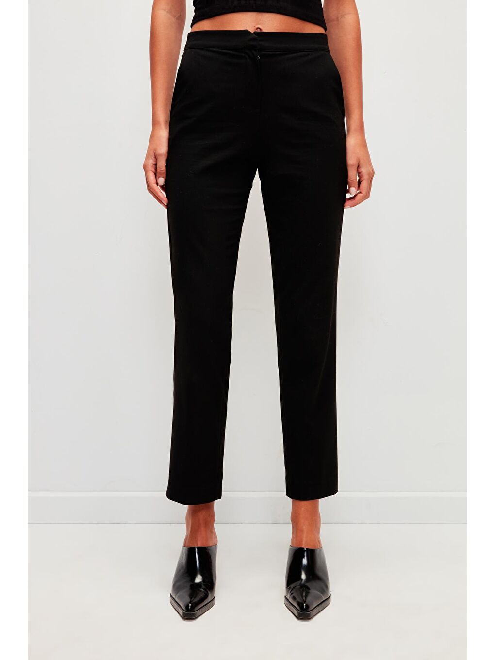 Düz Renk Klasik Pantolon-Siyah-2