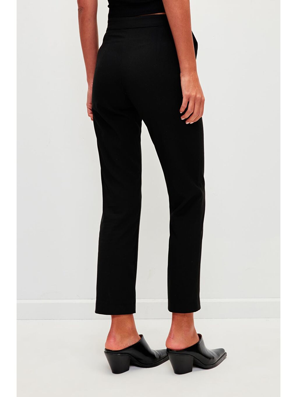 Düz Renk Klasik Pantolon-Siyah-4