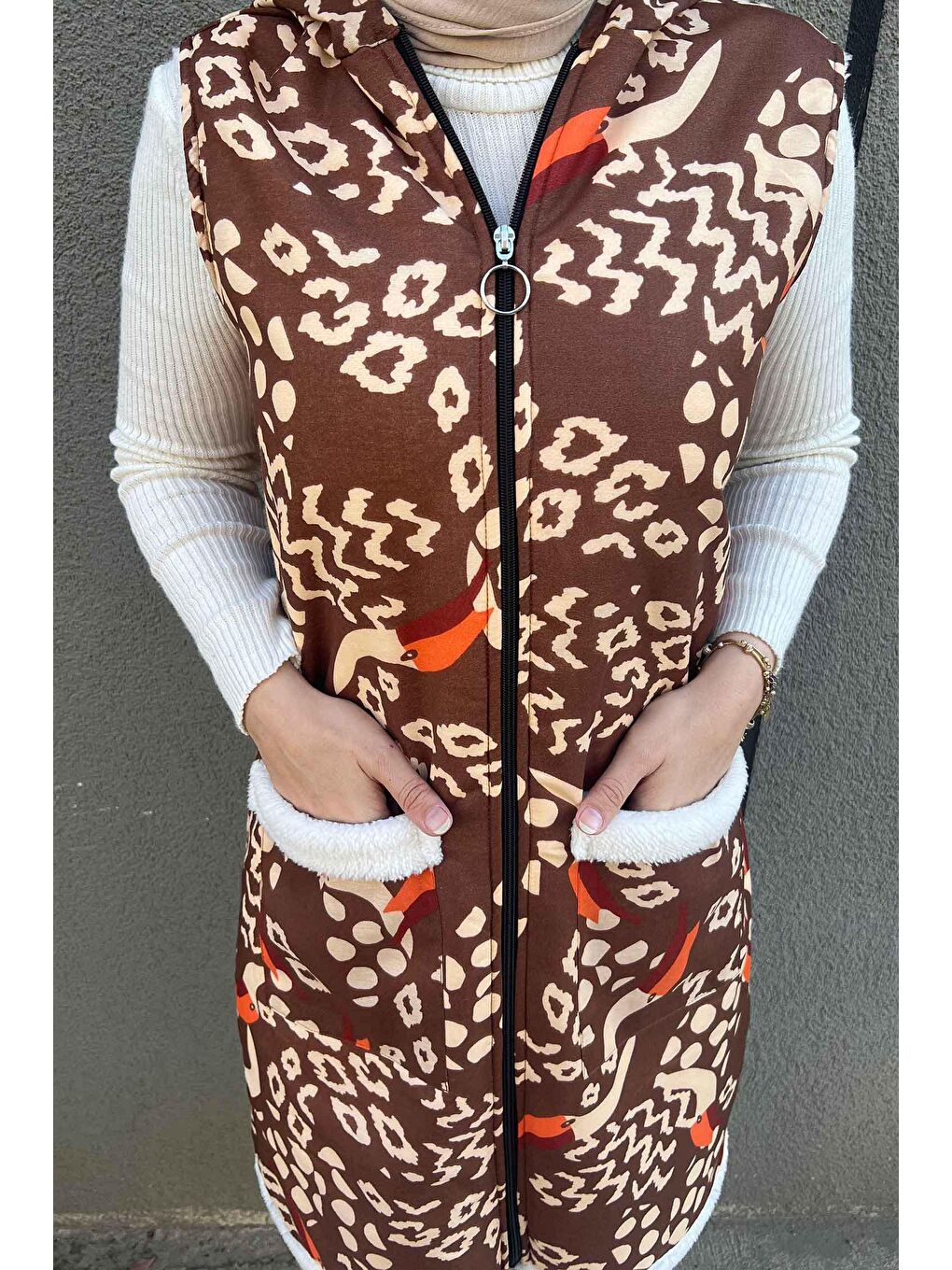 Kapüşonlu Kadın Kahverengi Yelek - 11077-3