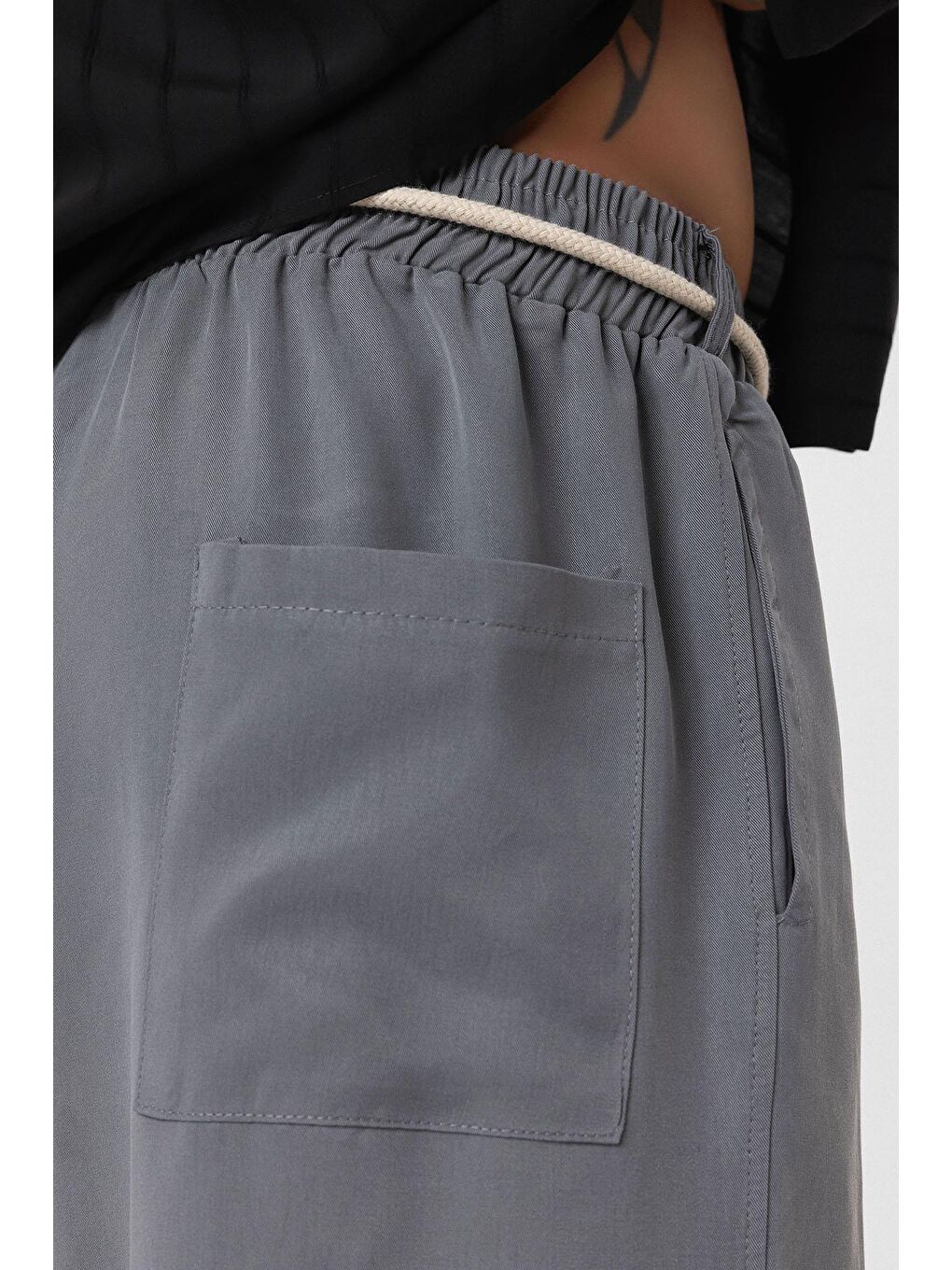 Kemer Detaylı Baggy Kumaş Erkek Pantolon Gri-6