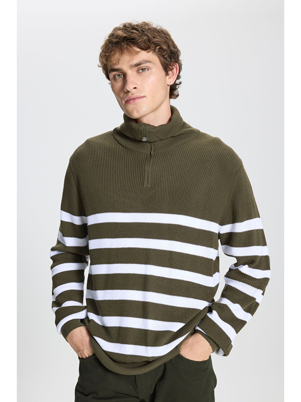 Erkek Haki-Ekru Standart Fit Normal Kesim Bato Yaka Triko Kazak-2