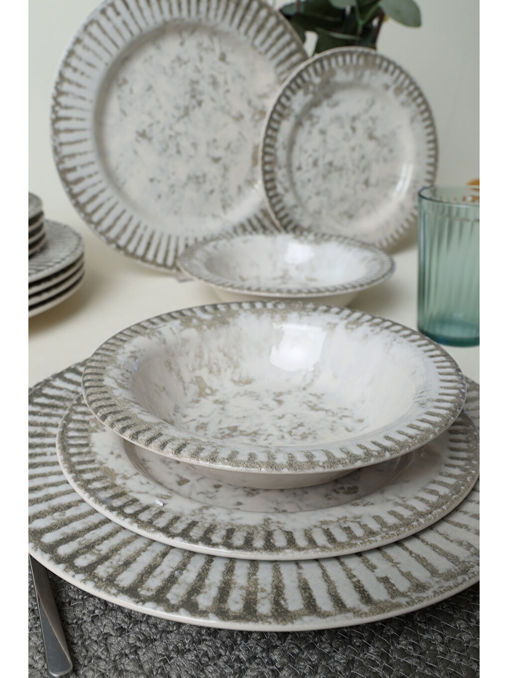 Karışık Deep  Moon Brown Assos Yemek Takımı 18 Parça 6 Kişilik-1