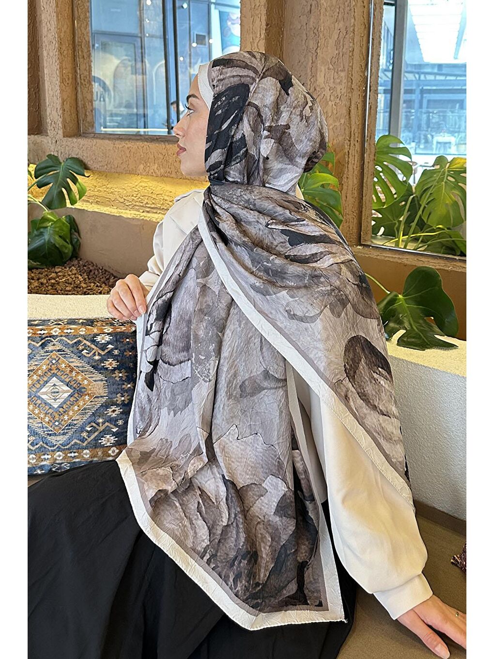 Kahverengi Floral Desen Bambu Şal Toprak-3