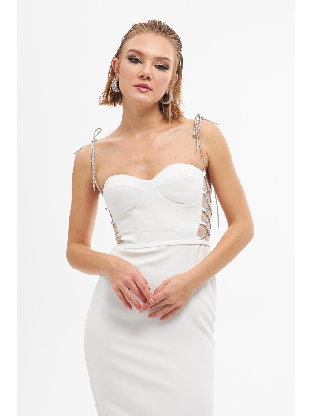 Ekru Taş Bağcıklı Midi Krep Abiye Elbise