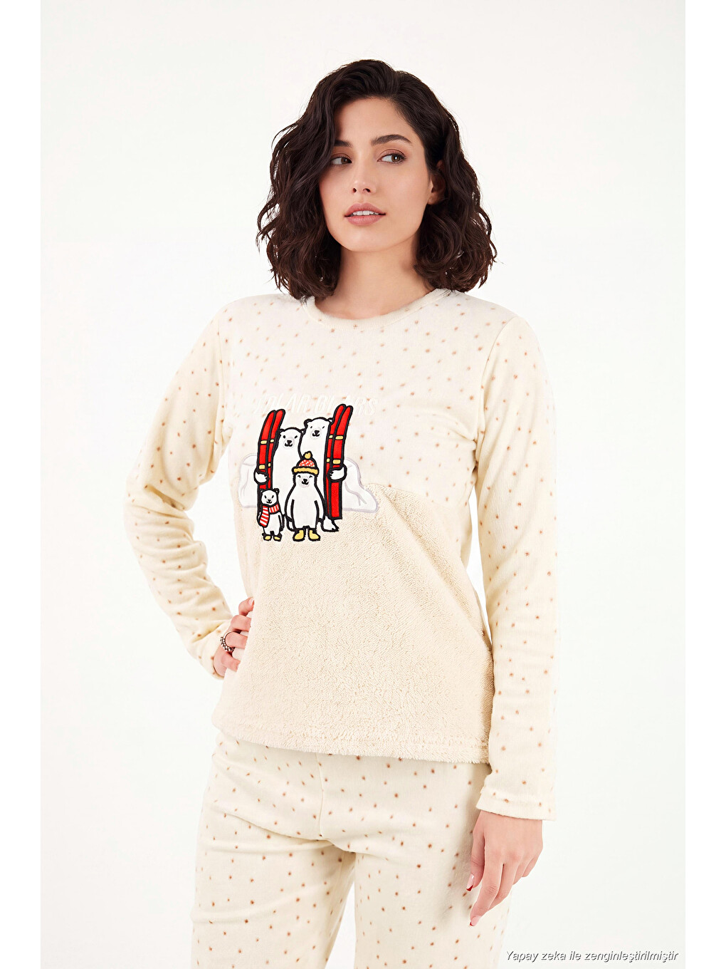 Ekru Desenli Yumuşak Dokulu Kışlık Polar Kadın Pijama Takımı 6575031-4