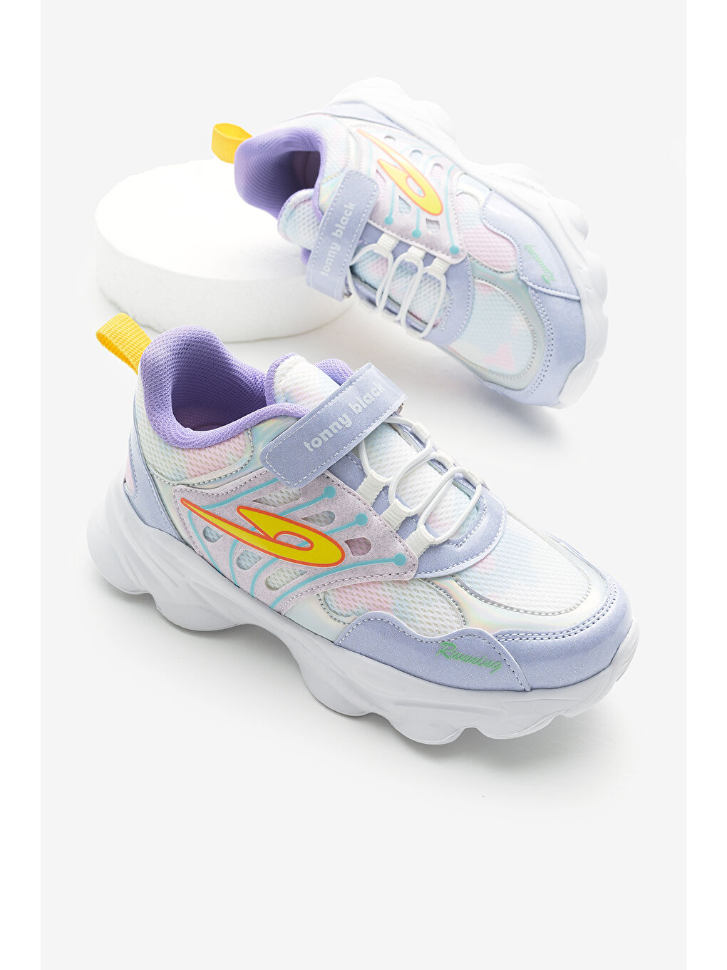 Çocuk Unisex Lila Faylon Taban Desenli Lastik Bağcıklı ve Cırtlı Spor Ayakkabı