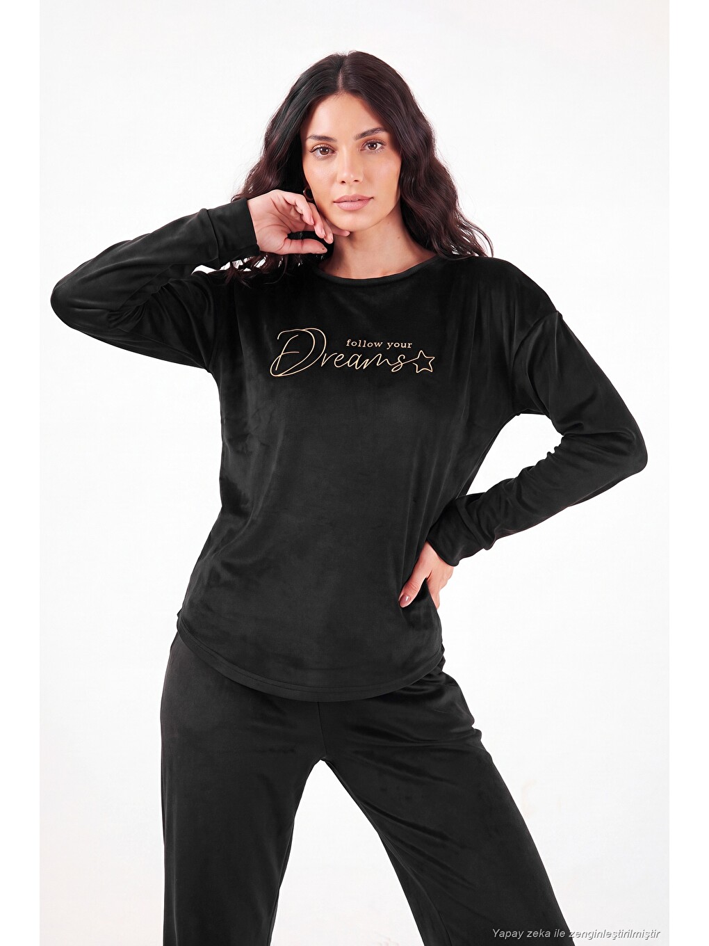 Siyah Bisiklet Yaka Yumuşak Dokulu Parlak Kadife Kadın Pijama Takımı 6094209-4