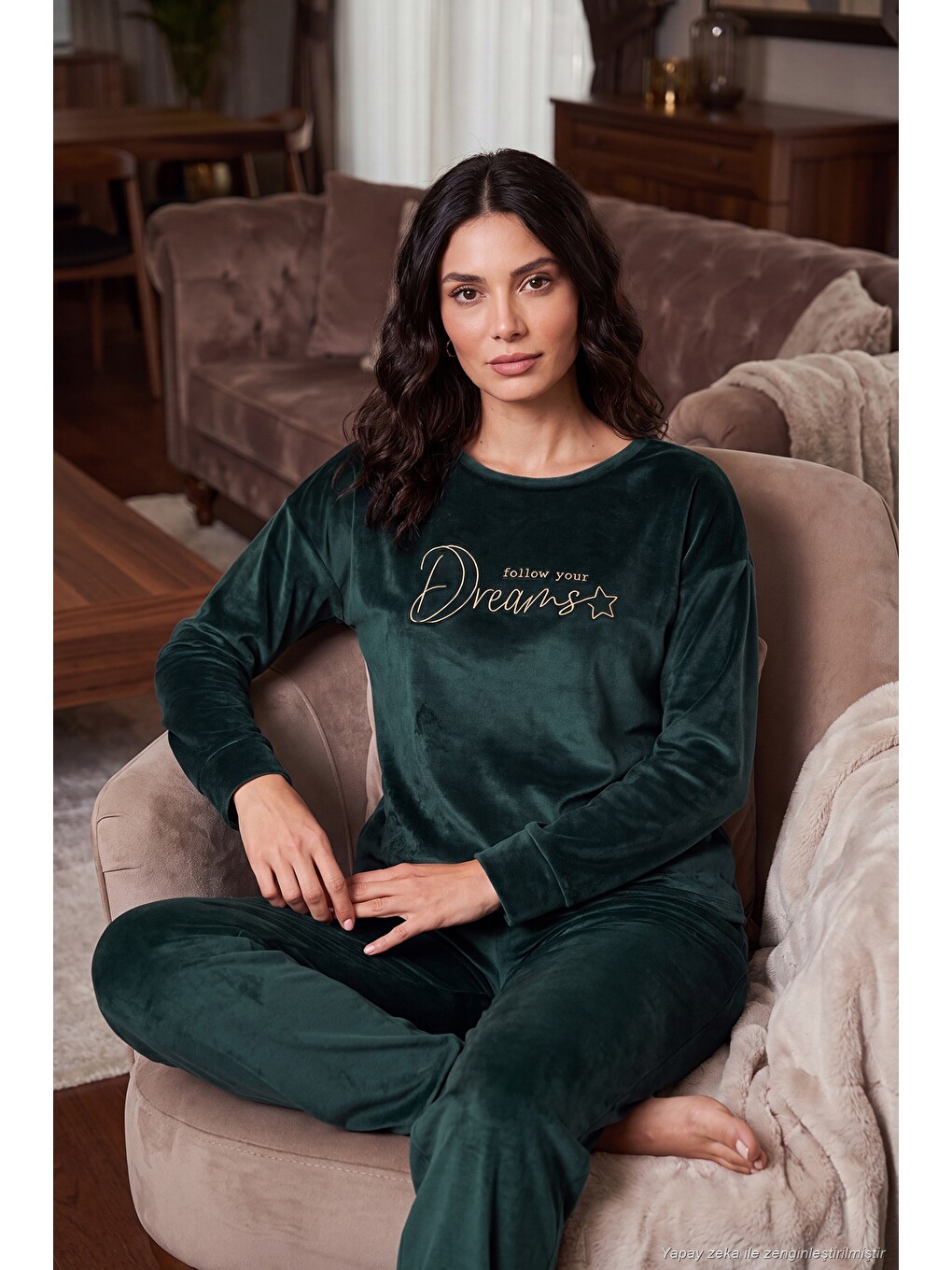 Yeşil Bisiklet Yaka Yumuşak Dokulu Parlak Kadife Kadın Pijama Takımı 6094209