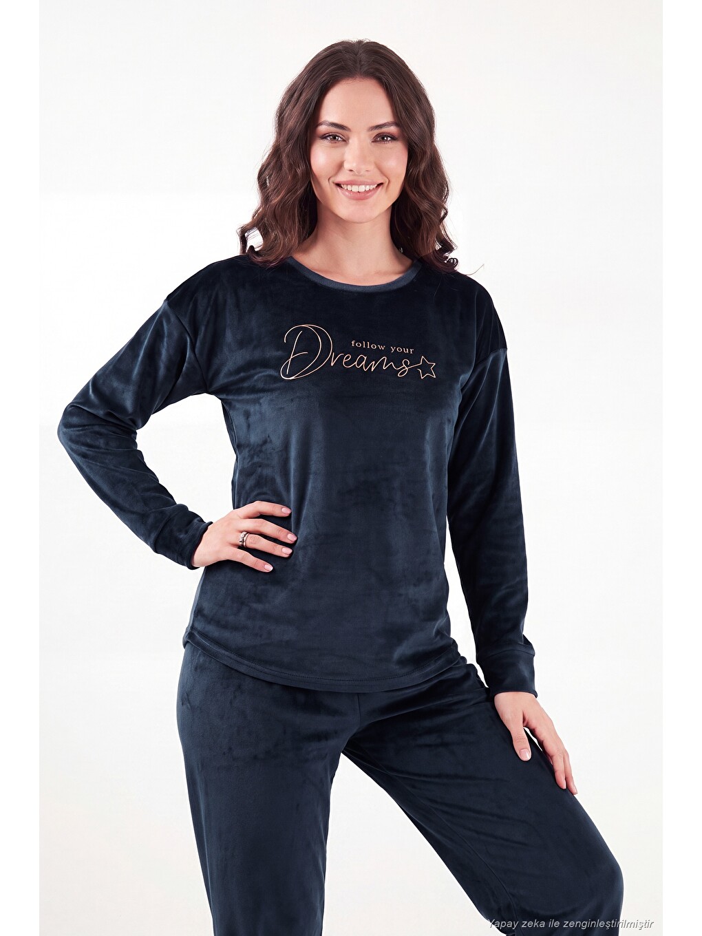 Lacivert Bisiklet Yaka Yumuşak Dokulu Parlak Kadife Kadın Pijama Takımı 6094209-2
