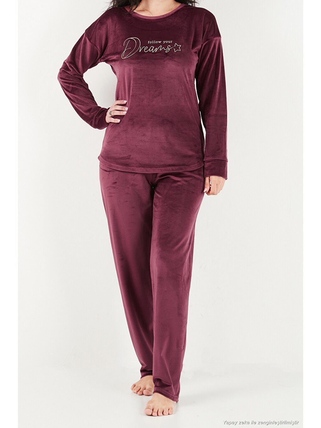 Mürdüm Bisiklet Yaka Yumuşak Dokulu Parlak Kadife Kadın Pijama Takımı 6094209-5