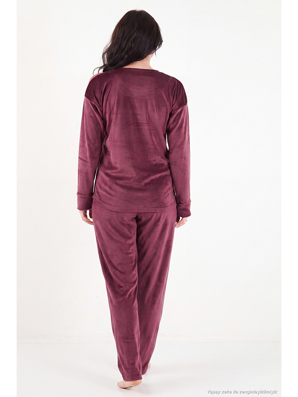 Mürdüm Bisiklet Yaka Yumuşak Dokulu Parlak Kadife Kadın Pijama Takımı 6094209-6