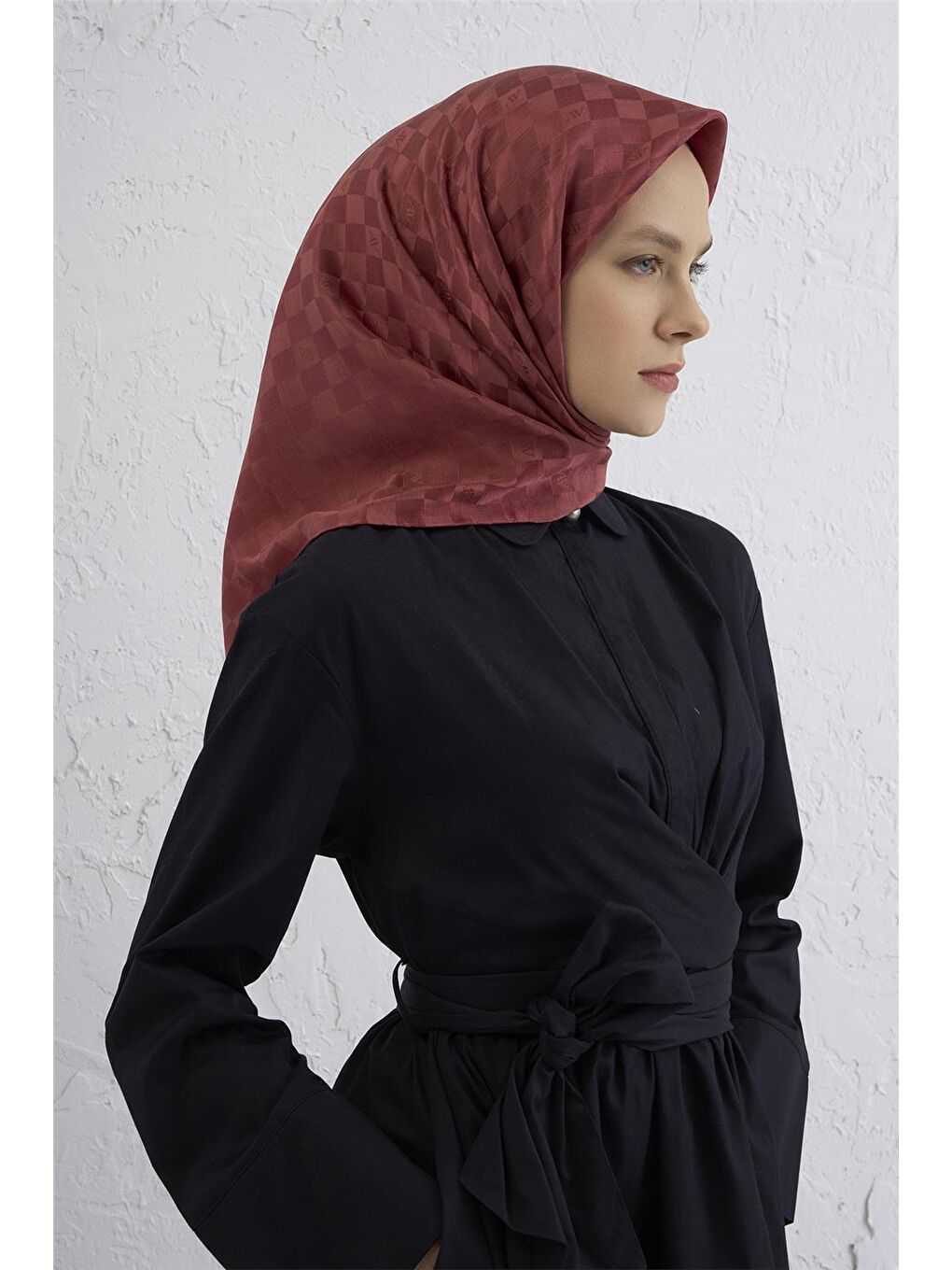 Pembe Elegance İpek Pamuk Dama Eşarp 32-1