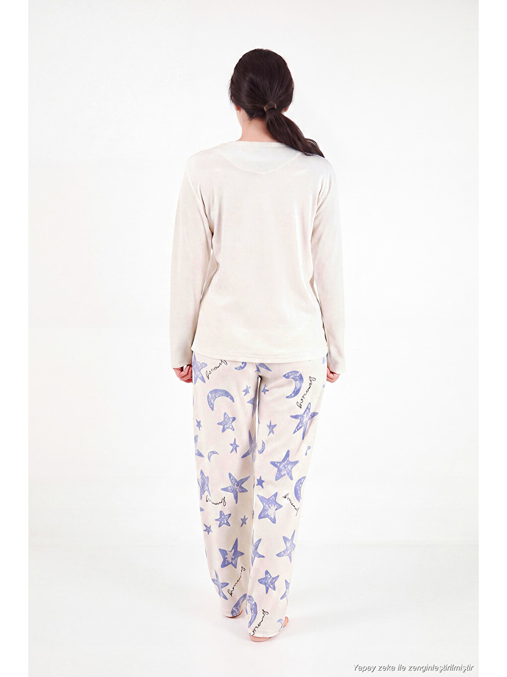 Ekru Desenli Yumuşak Dokulu Uzun Kollu Kadın Pijama Takımı 65750155-6