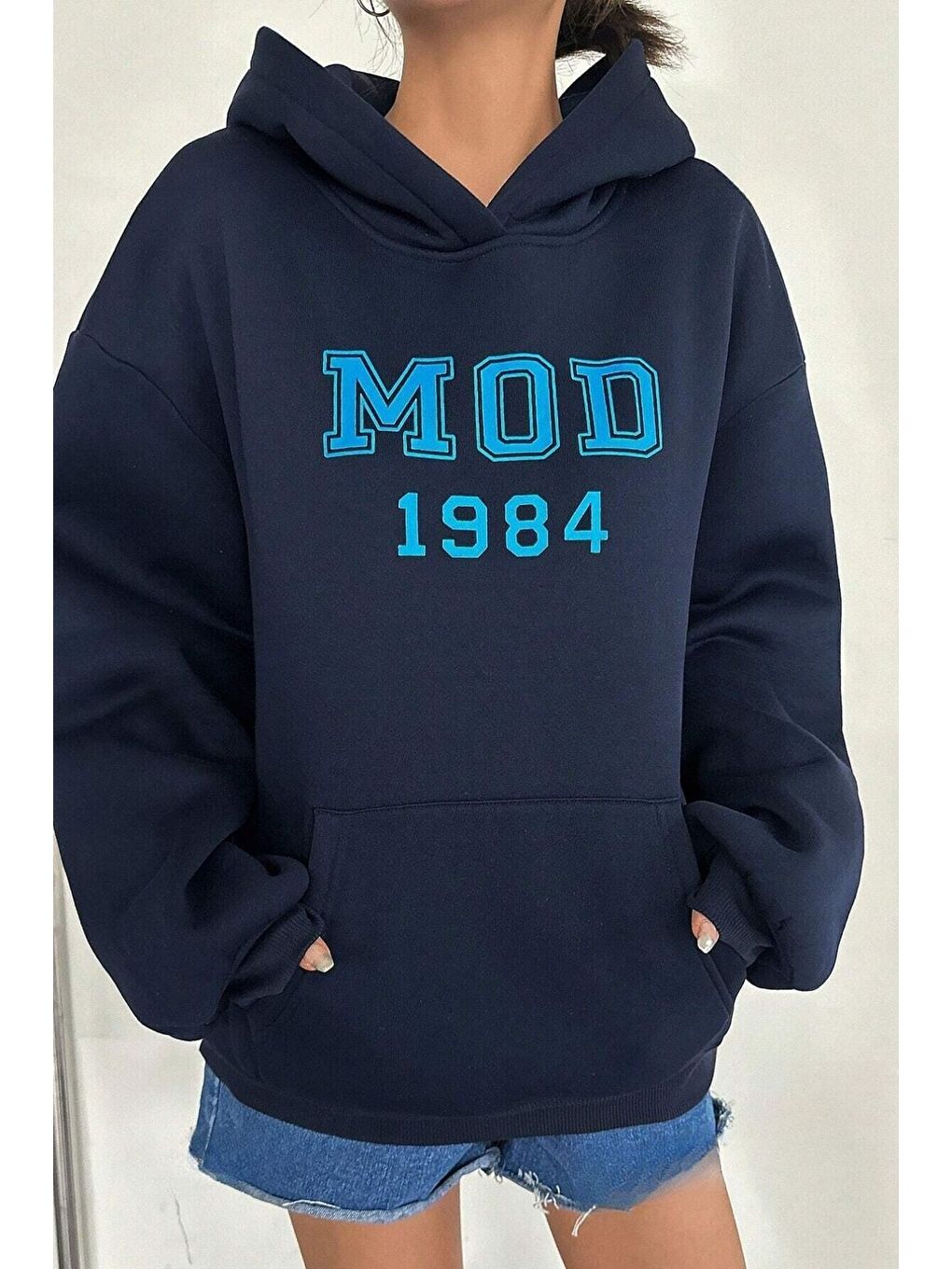 Trendseninle Lacivert Kadın Lacivert Mod 1984 Baskılı Oversize Kapüşonlu Sweatshirt Hoodie - 3