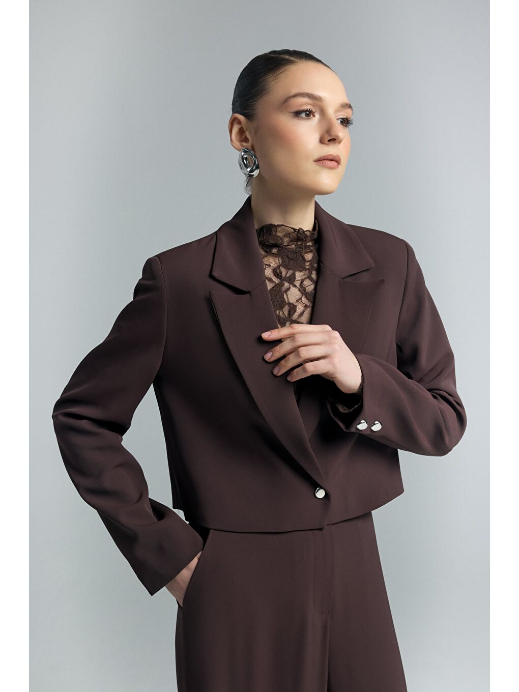 Kahverengi Mari Kısa Ceket - Kahve-3