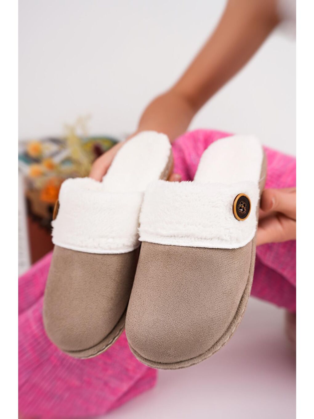 Bej CARMEN Kadın Ev Terliği Kışlık Topuklu Terlik-2