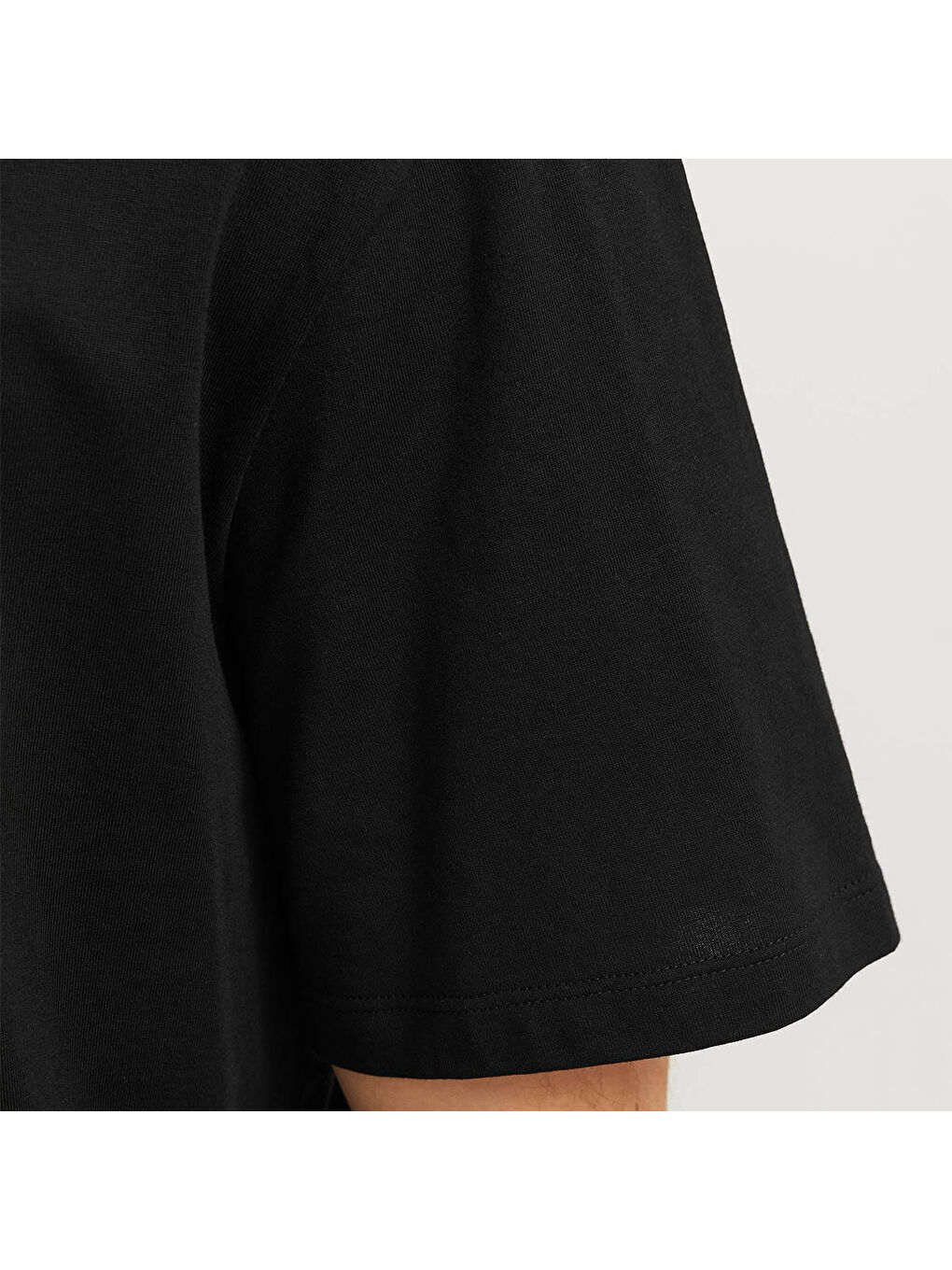 Bryan Corp Logo O Neck Erkek Siyah Yuvarlak Yaka Tişört-3