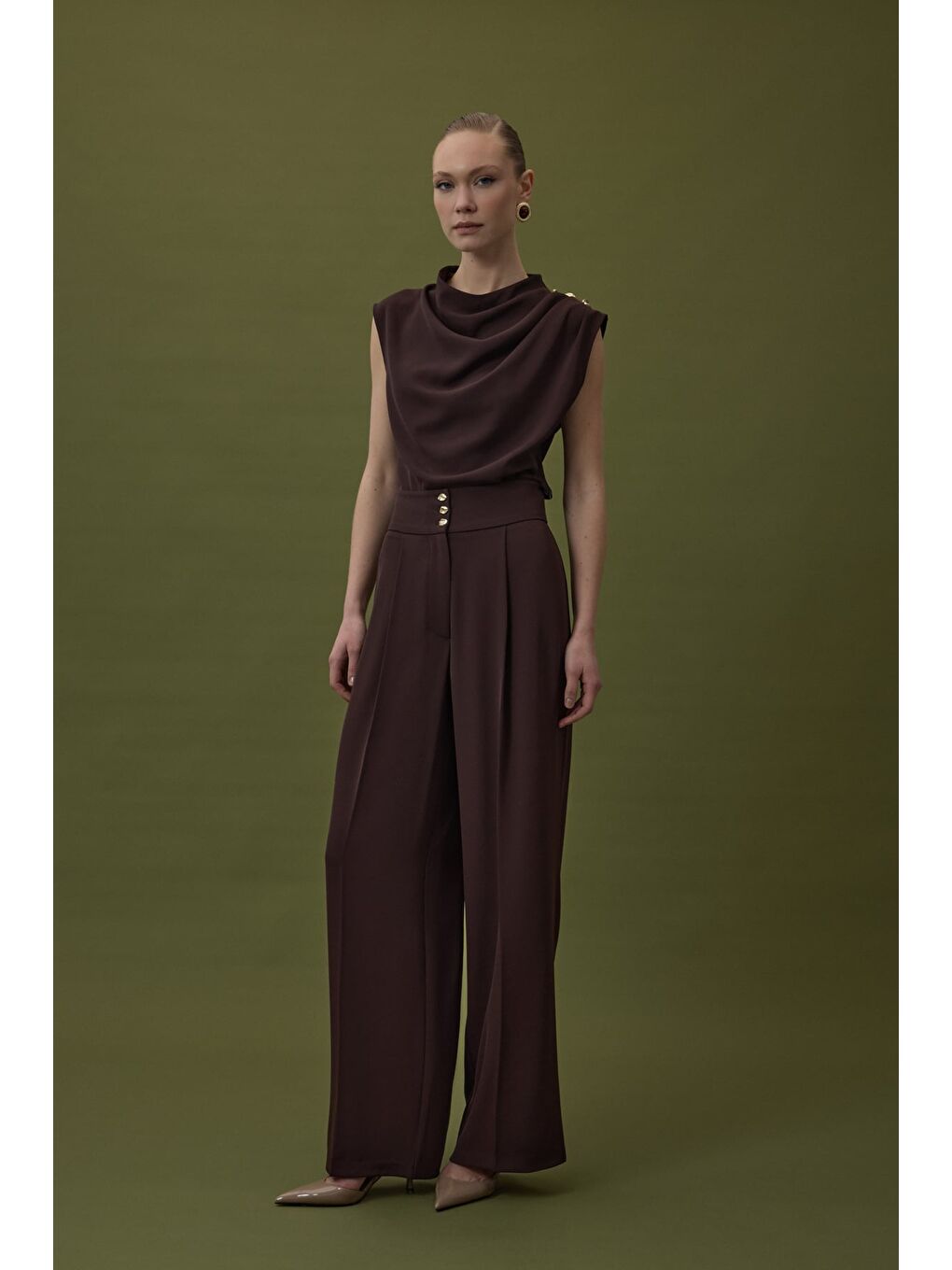 Kahverengi Talia Düğme Detaylı Pantolon - Kahve-3