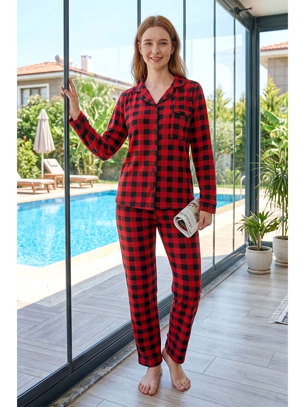 Kadın Ekose Desen Uzun Kol Milan Kumaş Önü Düğmeli Pijama Takımı 250351 Kırmızı-3