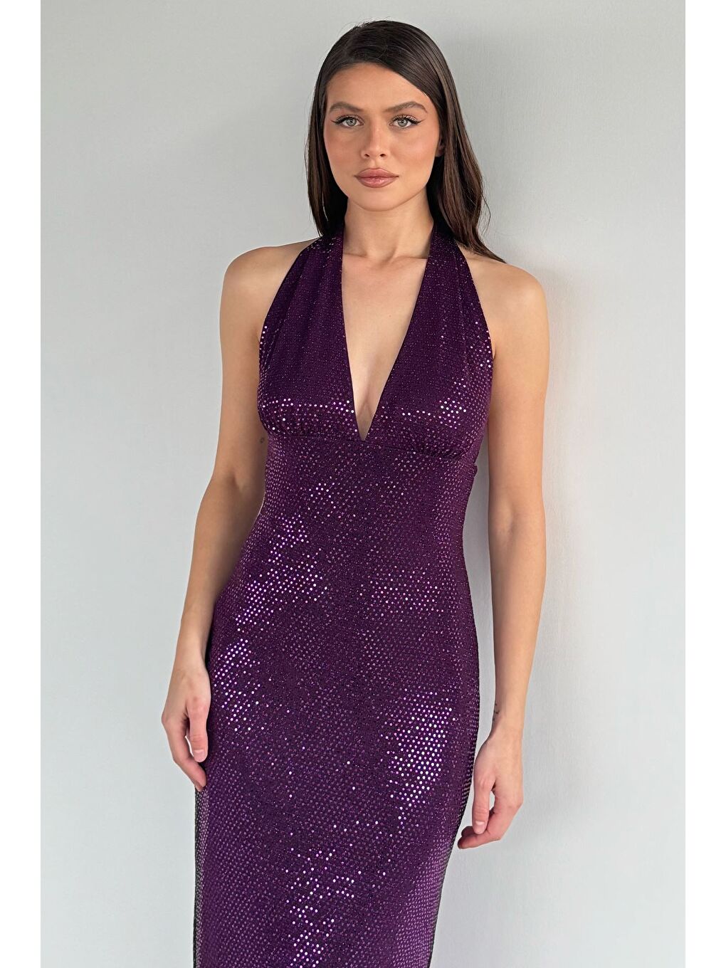 Mor Boyun Bağlamalı Sırt Dekolteli Yırtmaç Detaylı Pul Payet Abiye-2