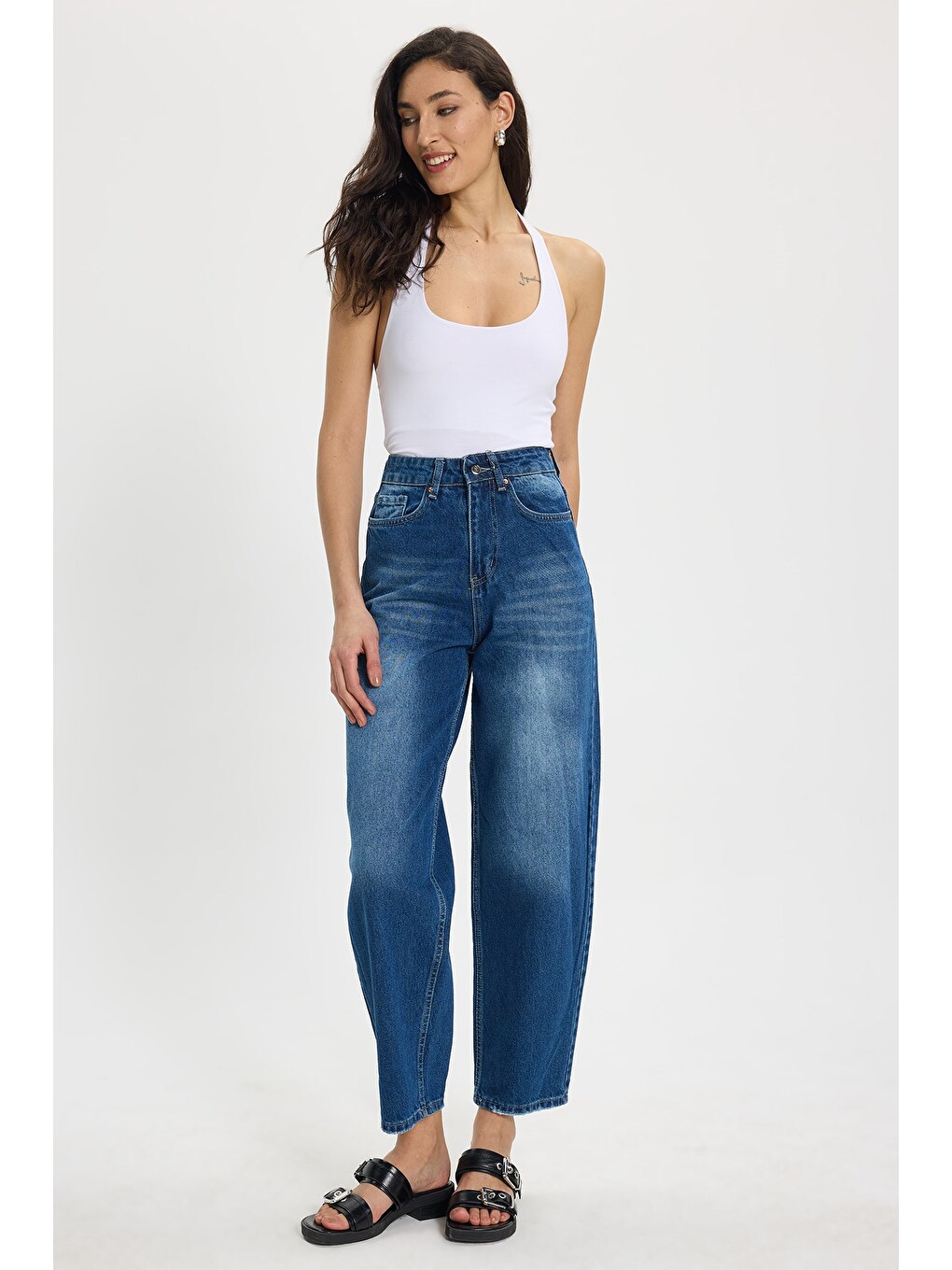 Kadın Relax Fit Rahat Kesim %100 Pamuk Cepli Geniş Paça Lacivert Jean Jean Pantolon-2