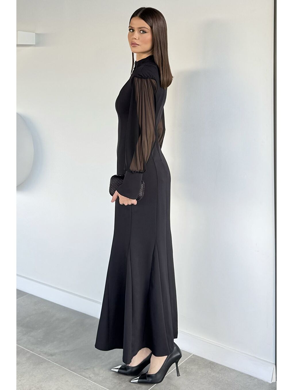 Siyah Kadın Sırt Fermuarlı Kollar Tüllü Abiye-3