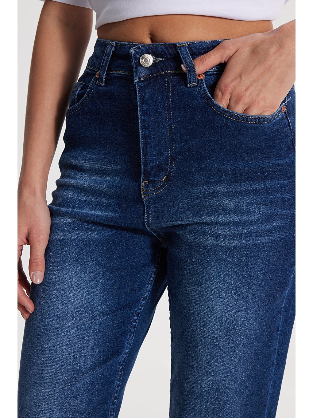 Kadın Relax Fit Rahat Kesim Pamuklu Elastanlı Cepli Palazzo Lacivert Jean Jean Pantolon-3