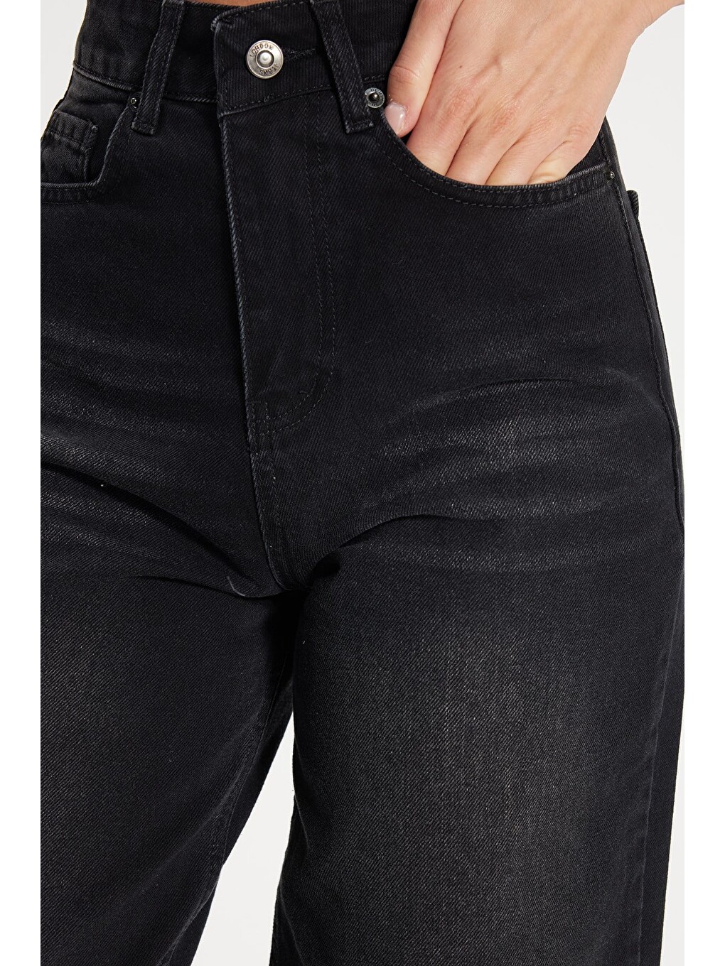 Kadın Relax Fit Rahat Kesim %100 Pamuk Cepli Geniş Paça Siyah Jean Jean Pantolon-3