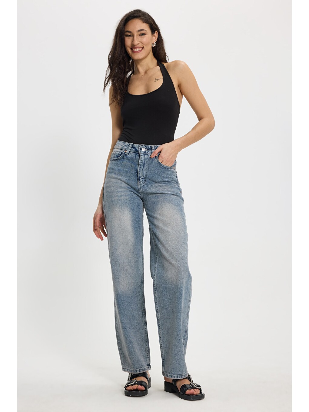 Kadın Relax Fit Rahat Kesim %100 Pamuk Cepli Geniş Paça Mavi Jean Jean Pantolon-6