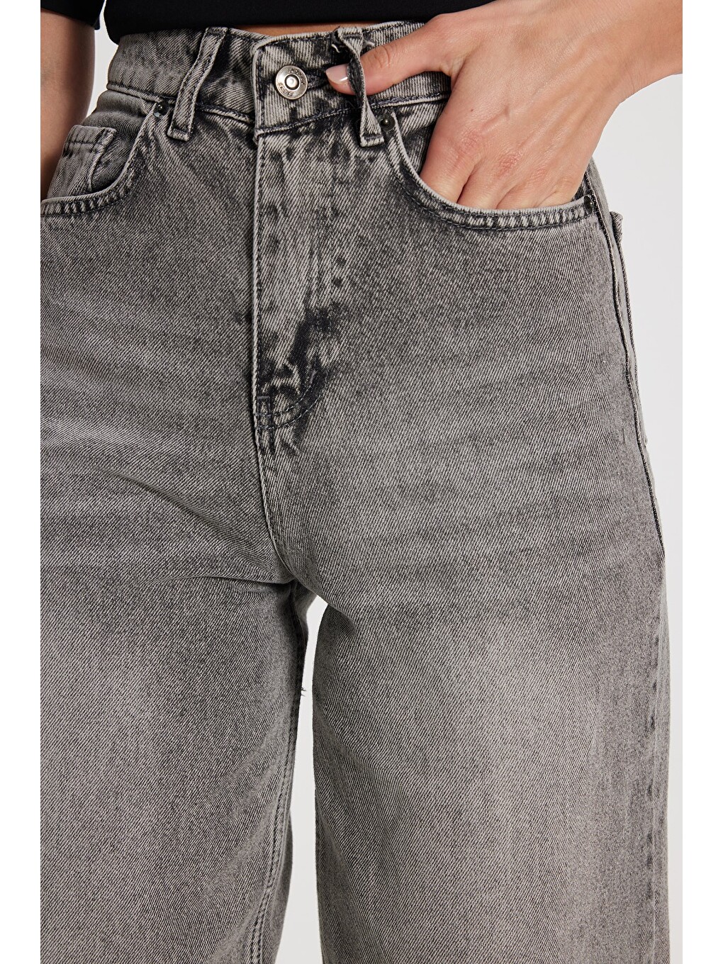 Kadın Relax Fit Rahat Kesim %100 Pamuk Cepli Geniş Paça Gri Jean Jean Pantolon-3