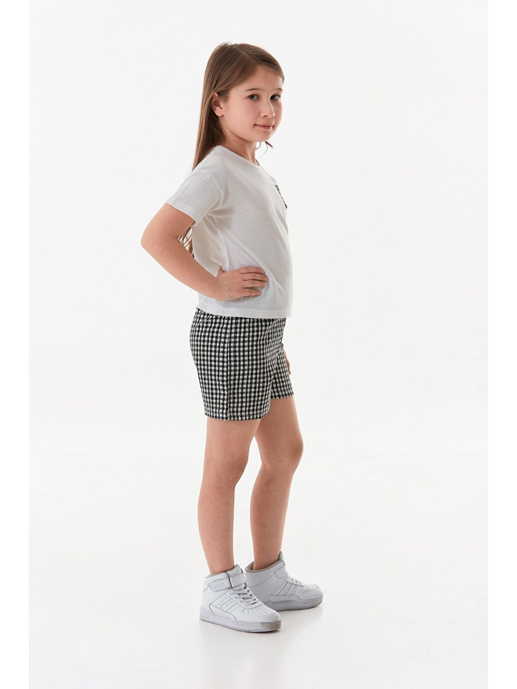 Siyah Pötikare Desenli Kız Çocuk Şortlu Takım-2