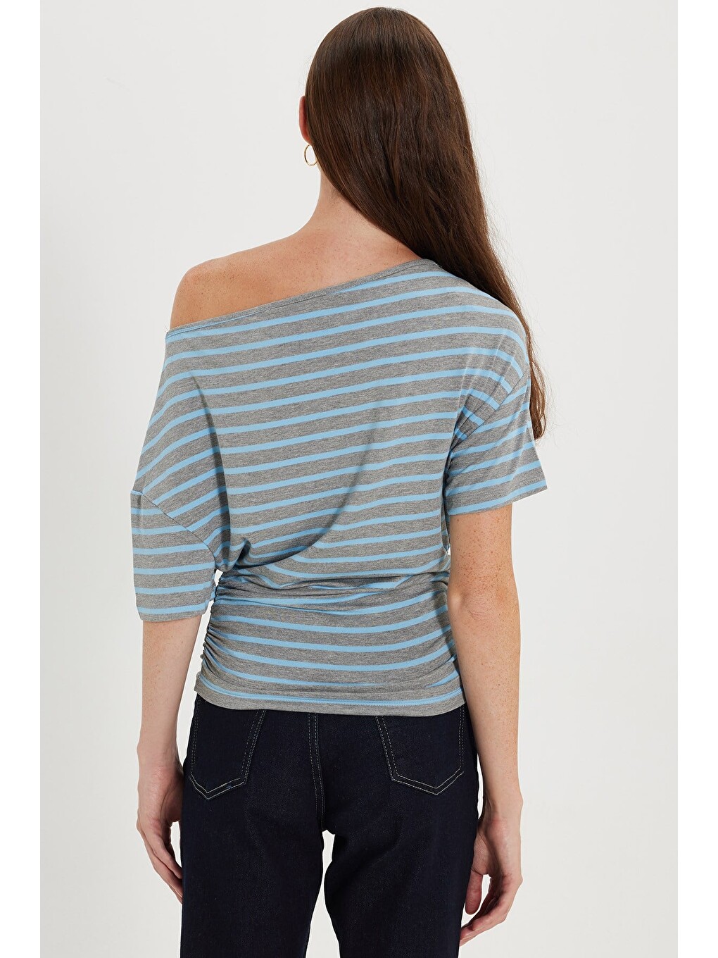 Kadın Regular Fit Klasik Kesim Asimetrik Yaka Yarasa Kol Çizgili Elastanlı Mavi Viskon Crop Bluz-6