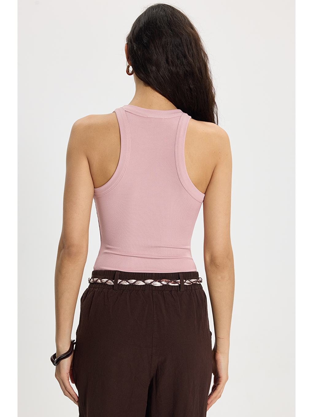 Pembe Kadın Slim Fit Dar Kesim Bisiklet Yaka Fitilli Görünümlü Askılı Elastanlı Pudra Rengi Bluz Atlet-6