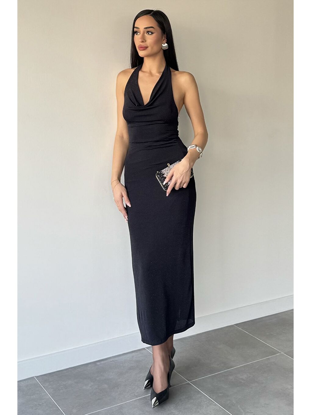 Lacivert Kadın Boyundan Geçmeli Sırt Dekolteli Işıltılı Yırtmaç Detaylı Abiye-2