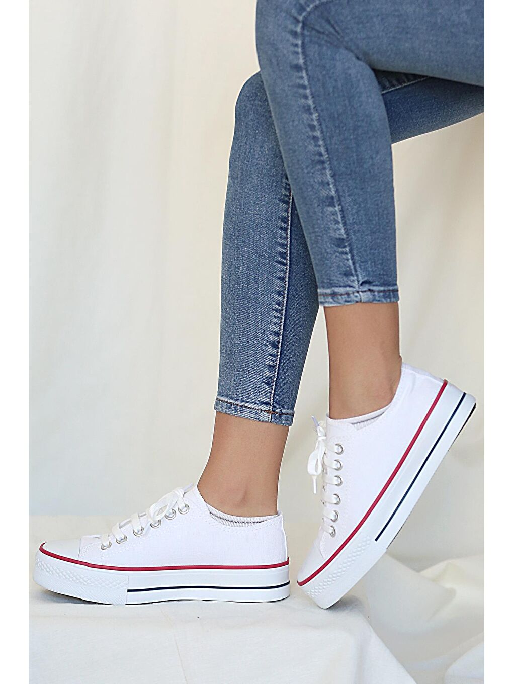 Yeşil Rahat Kalın Taban Bağcıklı Keten Kadın Sneaker 10-9999-22-7