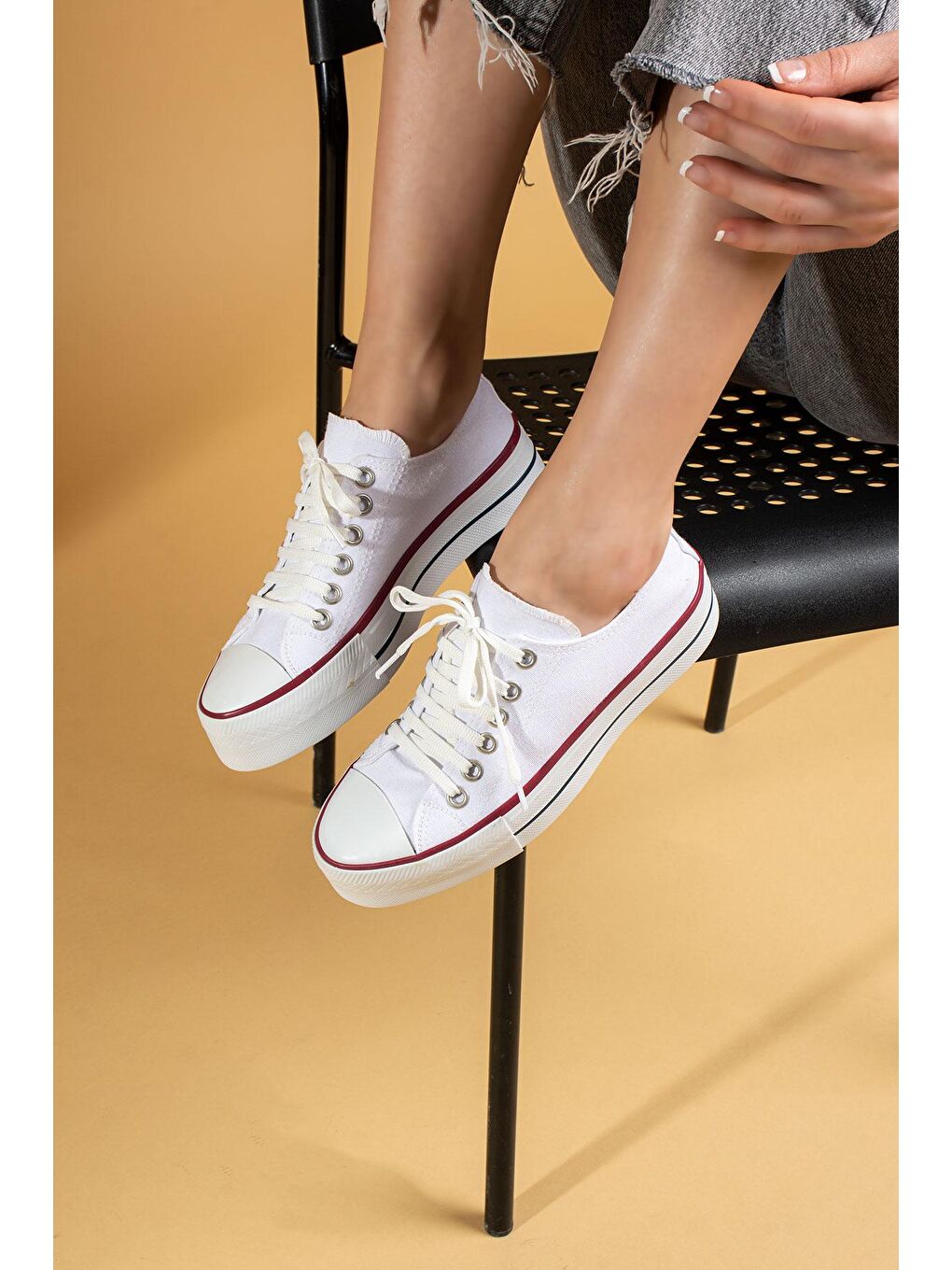 Yeşil Rahat Kalın Taban Bağcıklı Keten Kadın Sneaker 10-9999-22-8