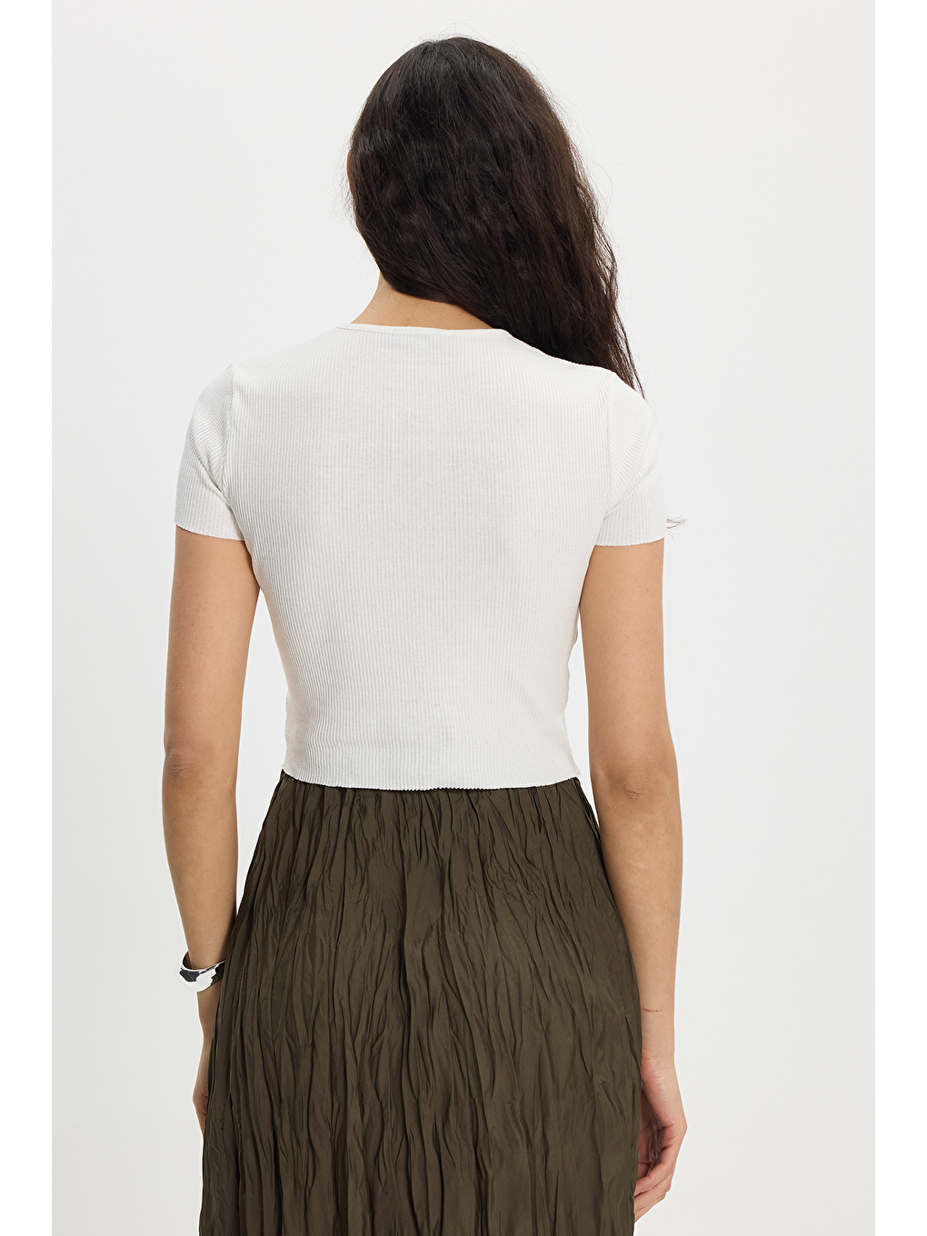 Kadın Slim Fit Dar Kesim %100 Pamuk Bisiklet Yaka Kısa Kol Ekru Crop-7
