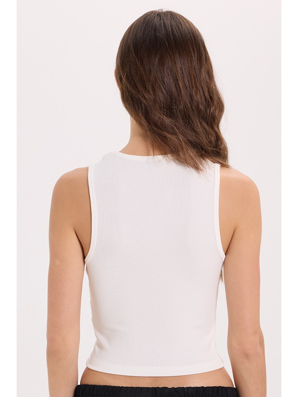 Kadın Slim Fit Dar Kesim Kalın Askılı Kare Yaka Ekru Atlet Bluz-6