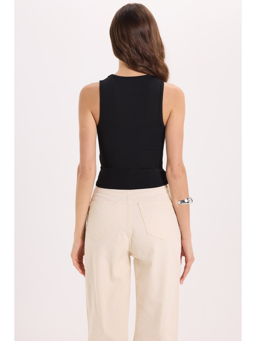 Kadın Slim Fit Dar Kesim Kalın Askılı Kare Yaka Siyah Atlet Bluz-6