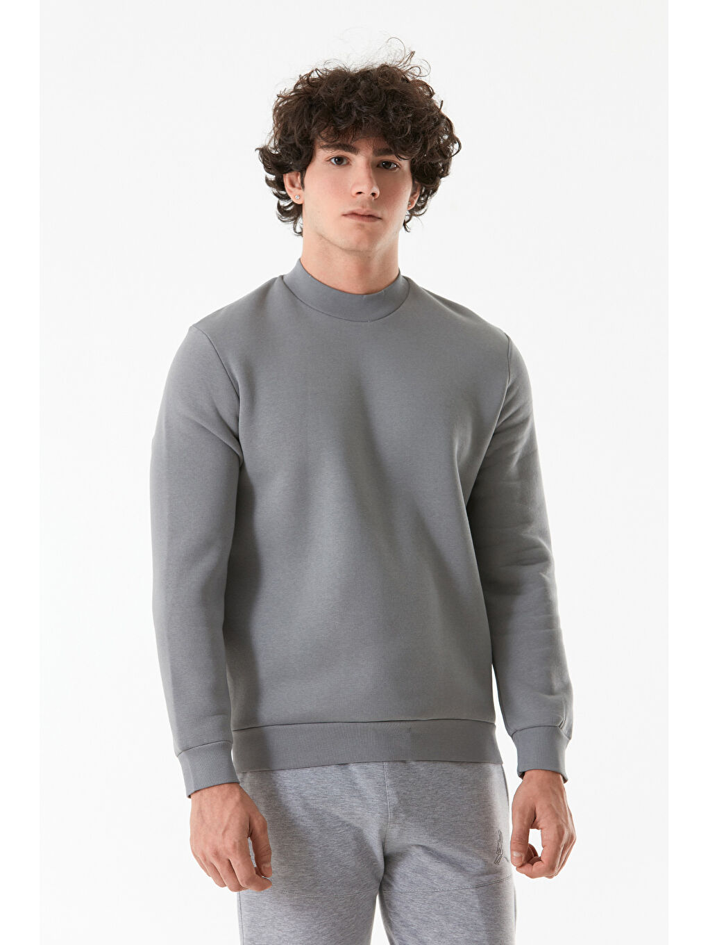 Fullamoda Gri Basic Bisiklet Yaka Sweatshirt