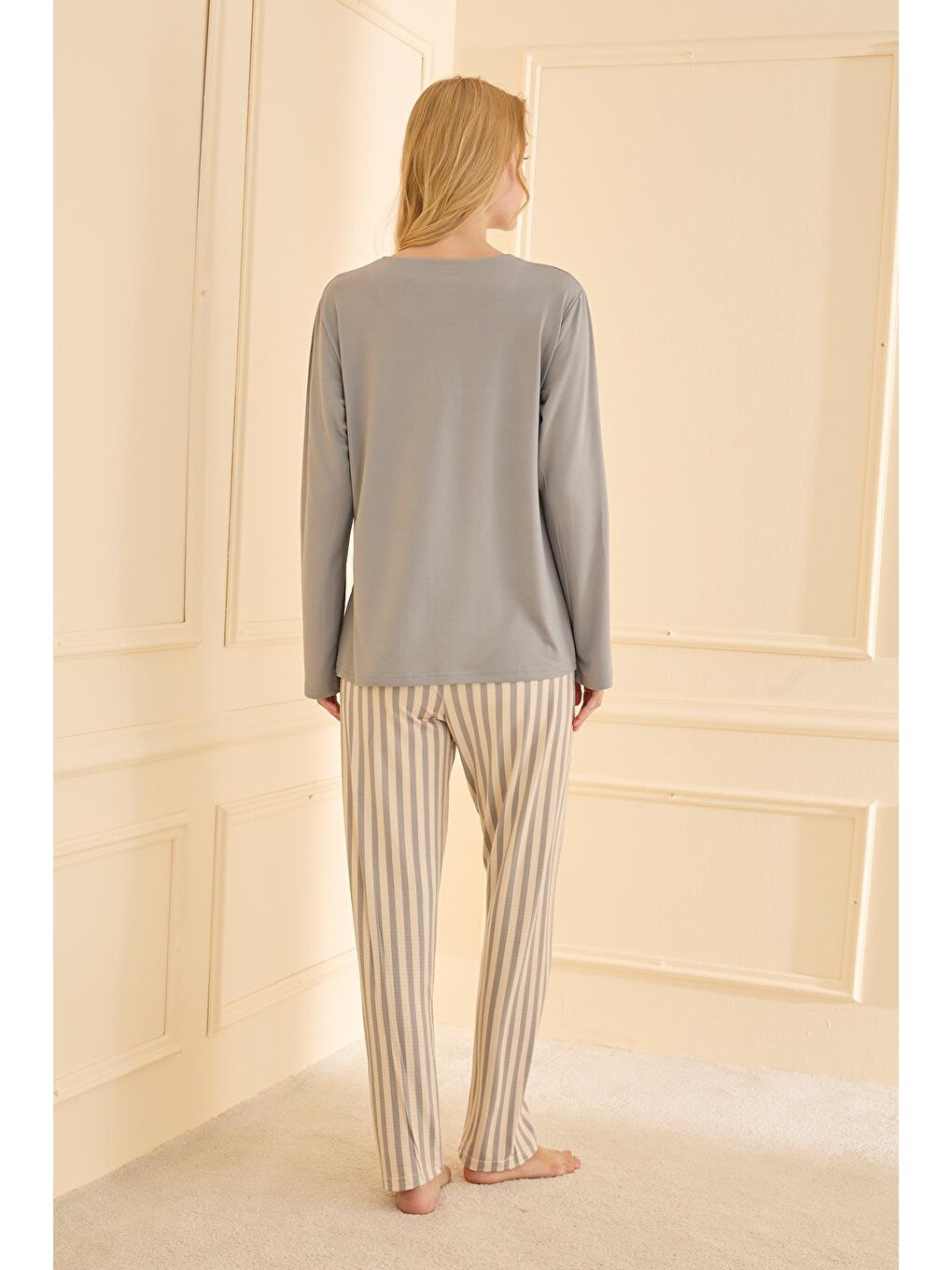 Kadın Milan Genç Bisiklet Yaka Pijama Takımı | Gri 50902-2364-2