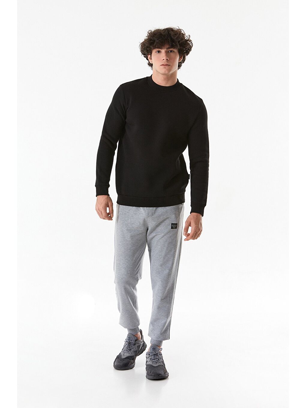 Fullamoda Siyah Basic Bisiklet Yaka Sweatshirt - 2