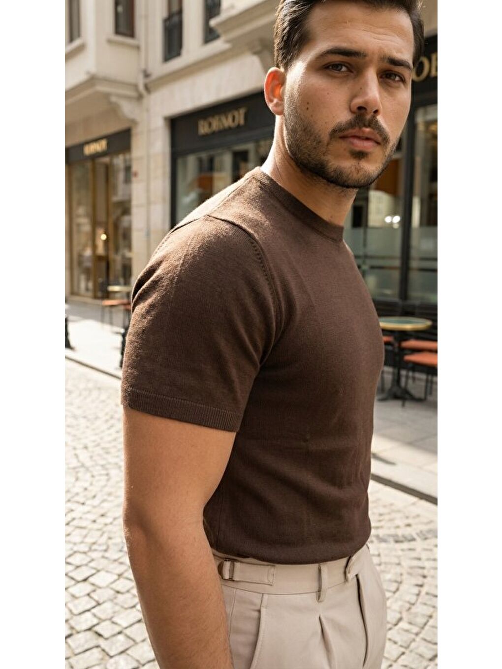 Kahverengi Erkek Basic Bisiklet Yaka Kısa Kollu Triko Tişört-2