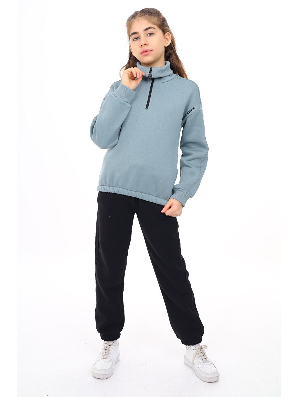 Petrol Kız Çocuk Nakışlı Eşofman Takım