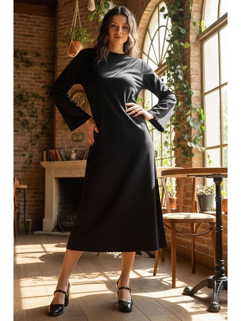 Siyah Bisiklet Yaka Triko Elbise-1