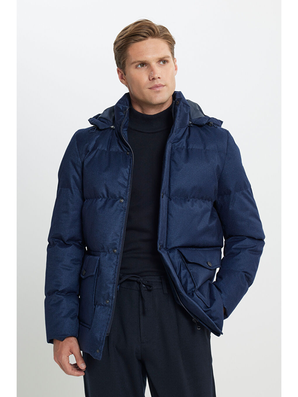 Erkek Lacivert Standart Fit Normal Kesim Kapüşonlu Kaban-4