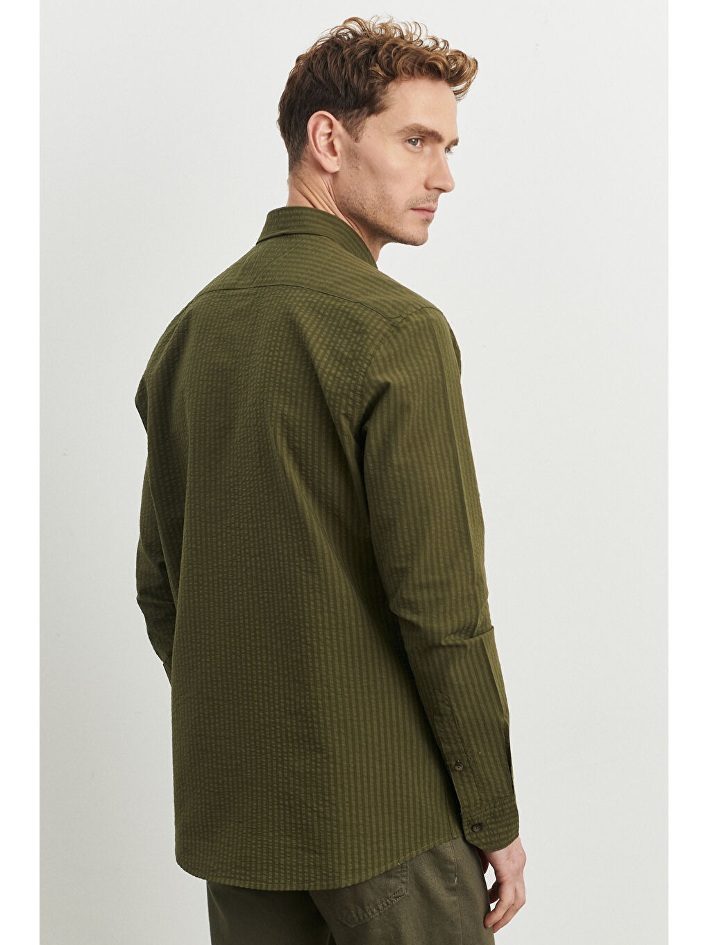 Erkek Haki Slim Fit Dar Kesim Düğmeli Yaka %100 Pamuk Desenli Gömlek-4